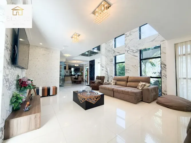 Casa Montenegro Boulevard