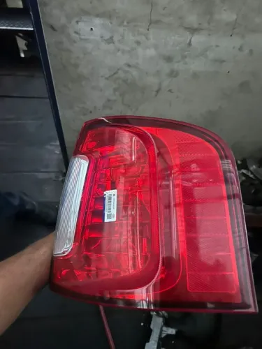 Lanterna Ford edge 2014.original.