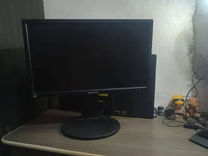 Monitor Positivo