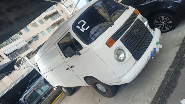 Volkswagen Kombi Furgão 1.4 MI Total Flex 8V 2012