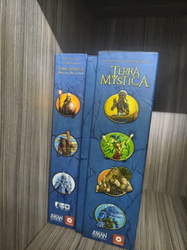 Terra mystica + everdell lacrado