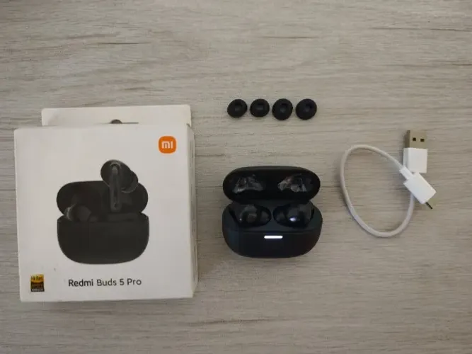 Fones de Ouvido Redmi Buds 5 Pro Ótimo Estado de Conservação