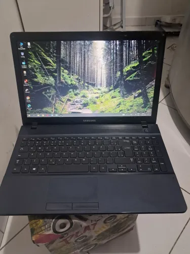 Notebook SAMSUNG 15.6 [4GB] HD 500GB INTEL CORE I5.3320M 3° GERAÇÃO