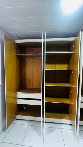 Guarda-roupa