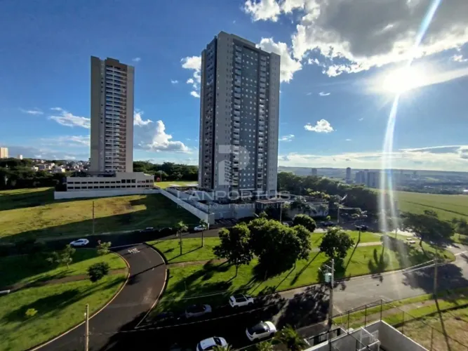 Apartamento Padrão com 3 Dormitórios à Venda em Ribeirão Preto
