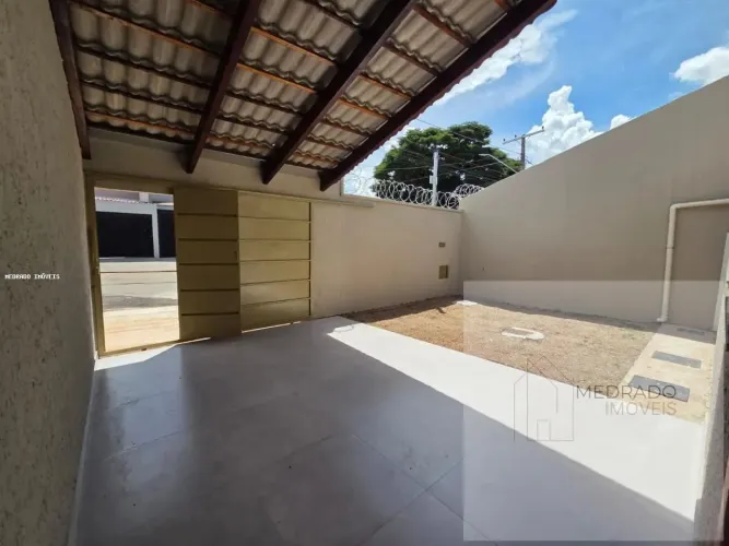 Casa para Venda em Goiânia, Residencial Forteville, 2 dormitórios, 1 suíte, 2 banheiros, 1