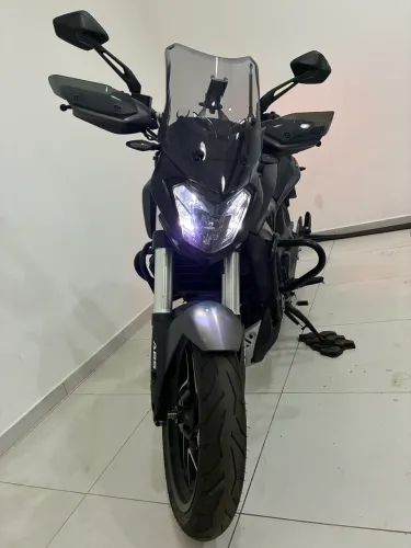 Dominar 400 -Bajaj -único dono- pouquíssimo rodada