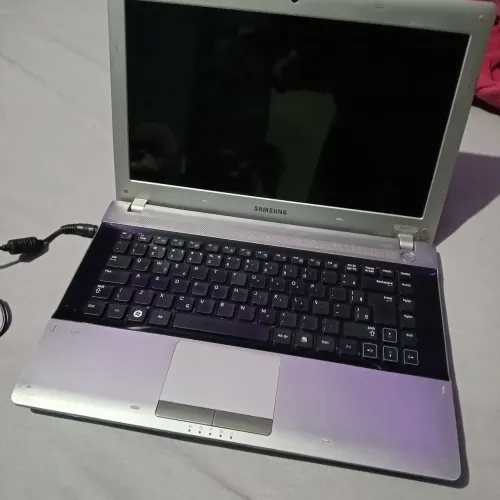 Notebook Samsung rv411
