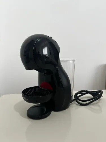? CAFETEIRA DOLCE GUSTO DELONGHI 220V - SEMINOVA