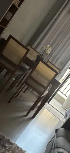 Mesa de Jantar Extensível