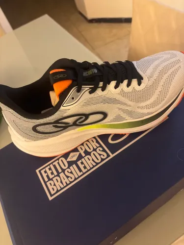 Tênis para corrida