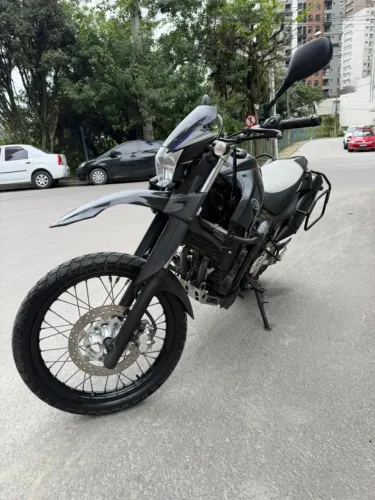 YAMAHA XT 660R TOP