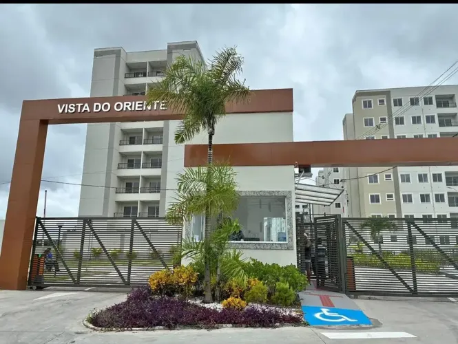1ª LOCAÇÃO! 2 QTS + VARANDA + LEVADOR + PISCINA | PARQUE 10 | R$ 2.300