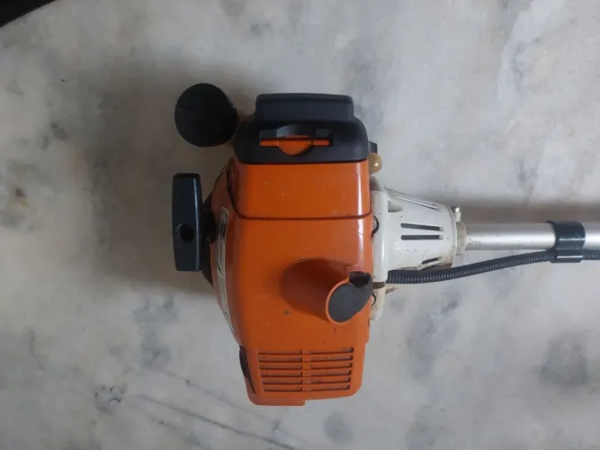 Maquina de grama