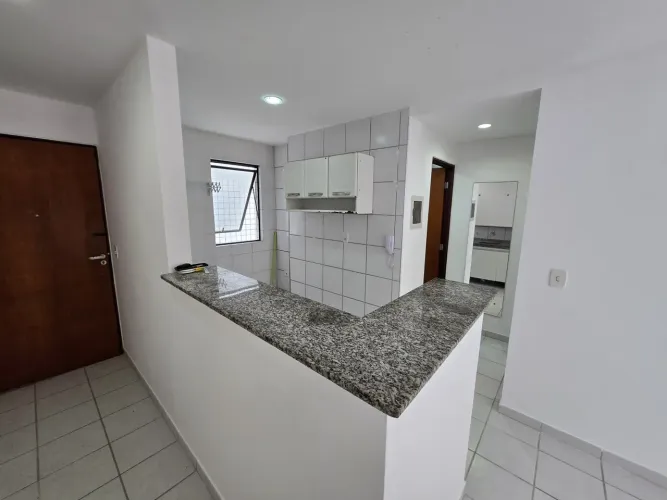 Apartamento 1 dormitório para Locação em Maceió, Jatiúca, 1 dormitório, 1 banheiro, 1 vaga