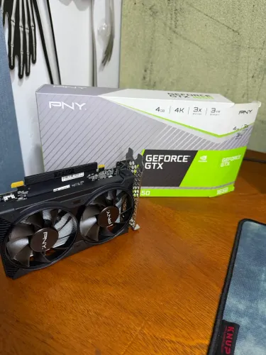 GTX 1650 PNY 4GB GDDR6 - Excelente Estado