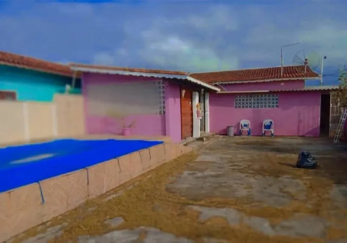 EDÍCULA COM PISCINA EM MONGAGUÁ - ACEITA PERMUTA POR APARTAMENTO NA ZONA SUL DE SP