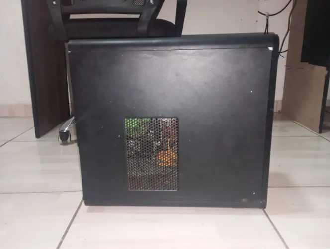 PC da login bom só tá com defeito nos dois pente de GB de 4 GB e tirando isso tá todo bom