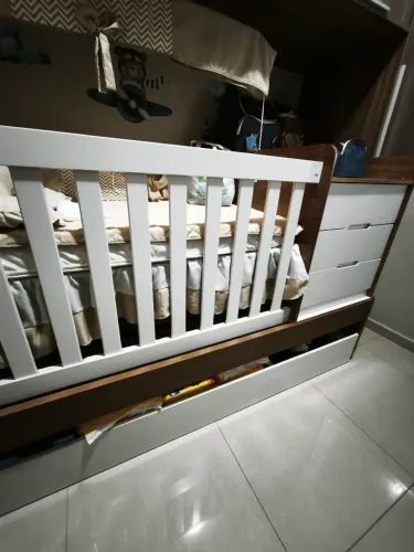 Berço com colchão