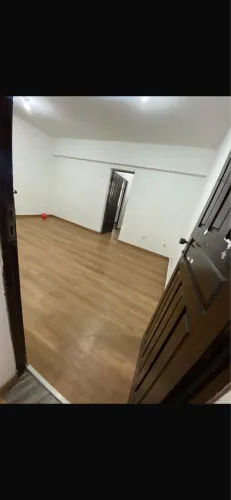 Alugo apartamento na conselheiro Furtado entre Alcindo e 14 de março.