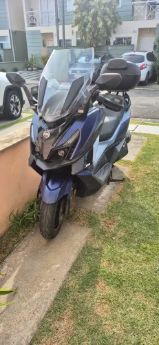 Moto cruisym em perfeito estado