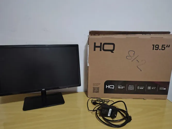 Monitor HQ 19,5" à Venda - Excelente Estado!