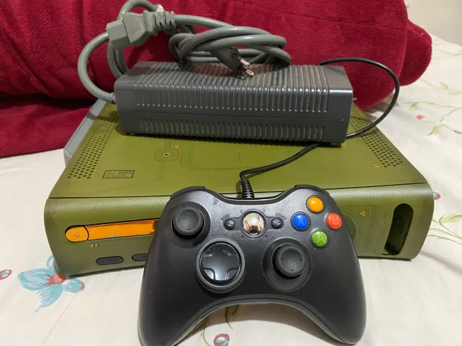 Xbox 360 FAT - Edição limitada Halo