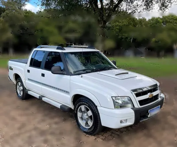 Chevrolet S10 P-up Executive 2.4 MPFI F.power CD 2011