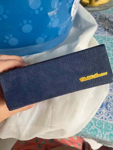 Vendo óculos da Chilli Beans usado poucas vezes.