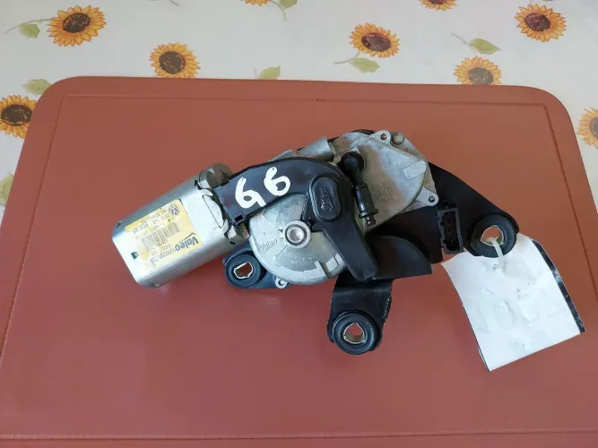 Motor do limpador traseiro da marca Valeo original do Gol G6/G7