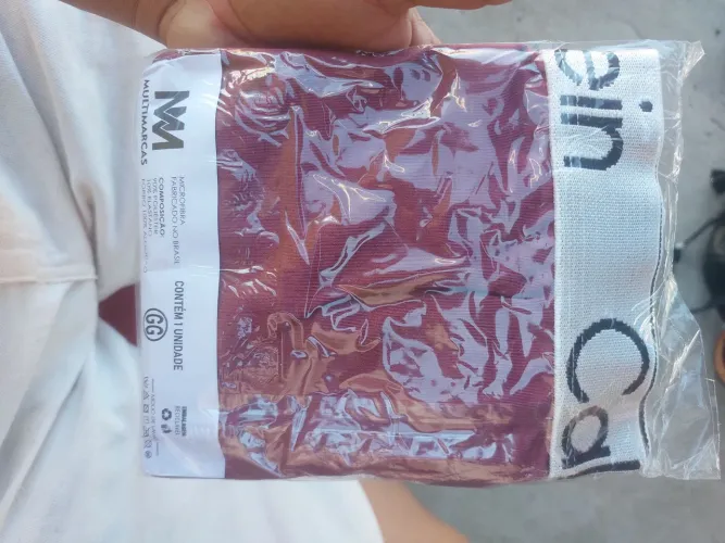 10 cuecas Calvin Klein 100 reais