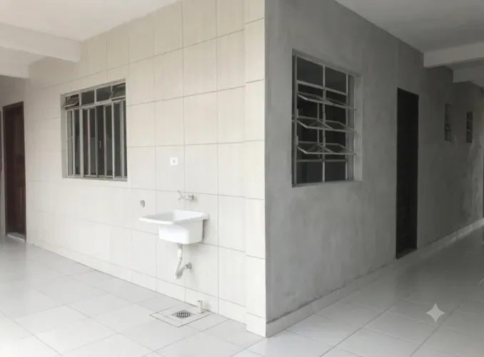 Kitnet 1 quarto para no max 1 pessoa| Direto Proprietário| Pinheirinho