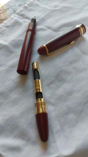 Caneta montblanc vinho