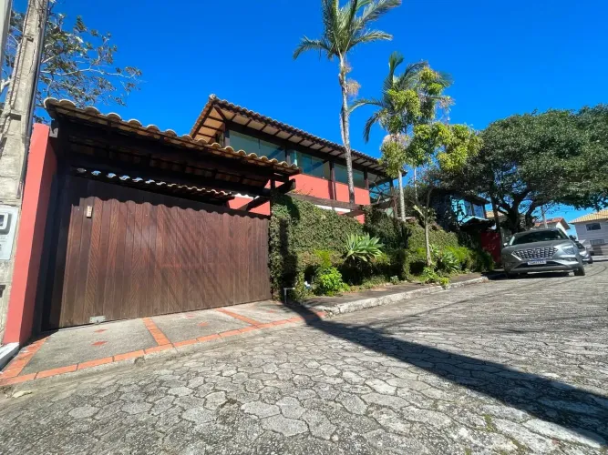 Casa grande em condomínio fechado, São Marcos