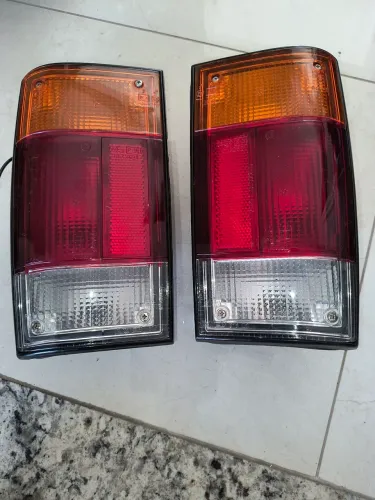 Par lanterna traseira Fiat Panorama/Oggi