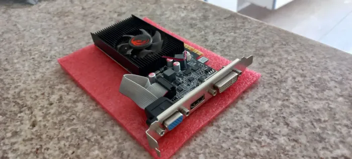 Placa de Vídeo GT610 PCYes 2GB