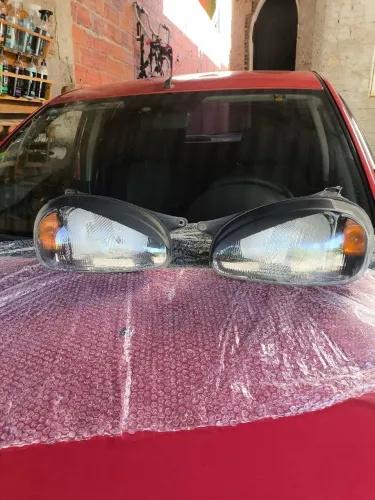 Farol do Corsa Wind 94/99 originais 