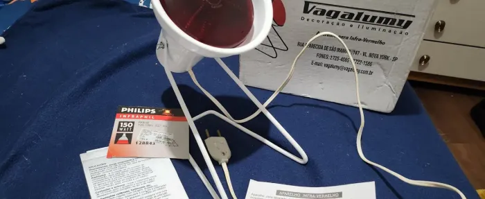 Lâmpada infra vermelho Philips mais suporte vagalumy