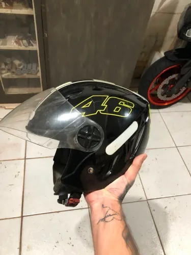 Vendo capacete Agv blade 1500 tamanho 59/60