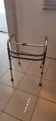 Vendo Andador