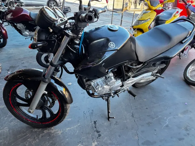 Fazer YS 250 2005
