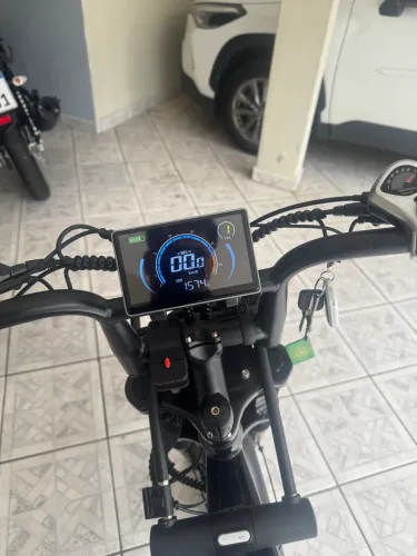 Bike Elétrica V8 PRO