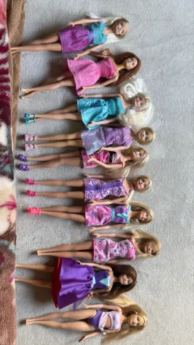 Lote de Barbies