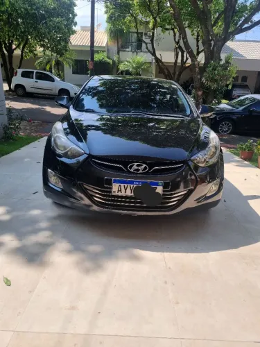 Hyundai Elantra GLS 1.8 16V Aut. 2013