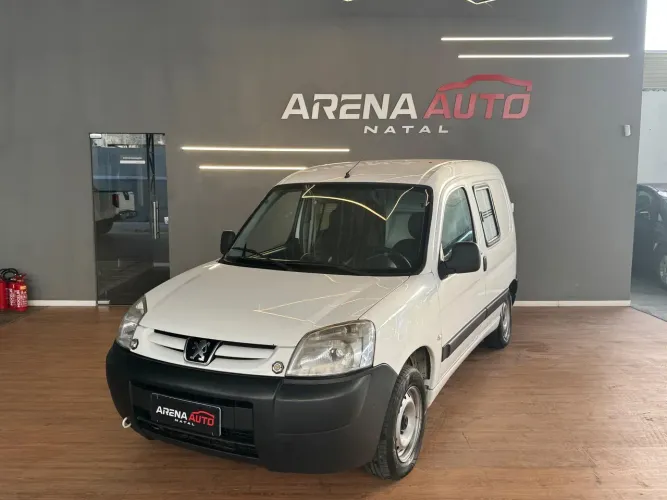 Peugeot Partner Furgão 1.6 16v/ 1.6 16V Flex 3P 2018