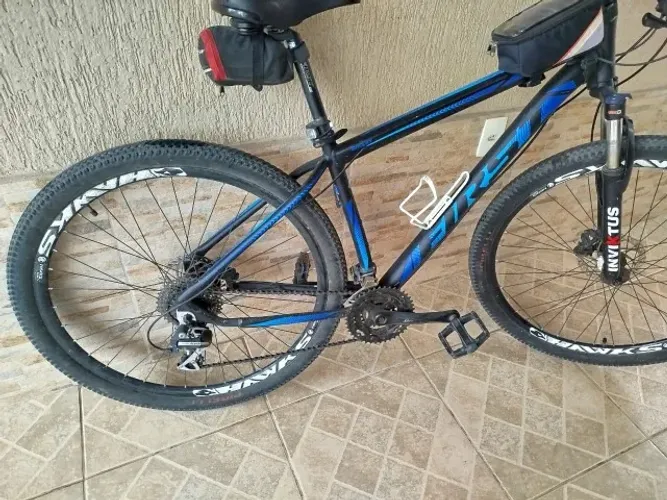 Bicicleta Aro 29 relação Chimano cor preta