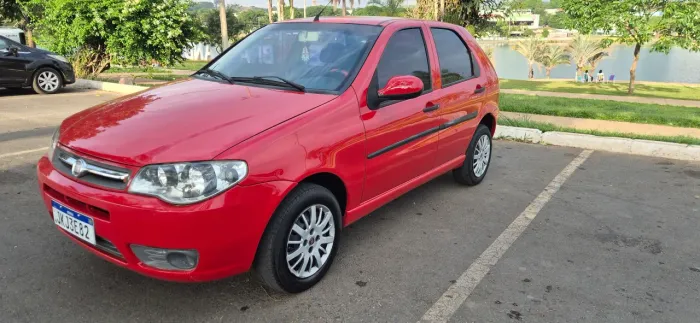 Fiat Palio 1.0 Economy Fire Flex 8V 4P 2013