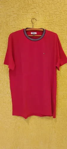 Camiseta Tommy Hilfinger