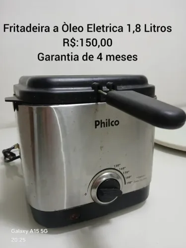 FRITADEIRA ELETRICA A OLEO R$:150,00 (ESTA DENTRO DA GARANTIA)
