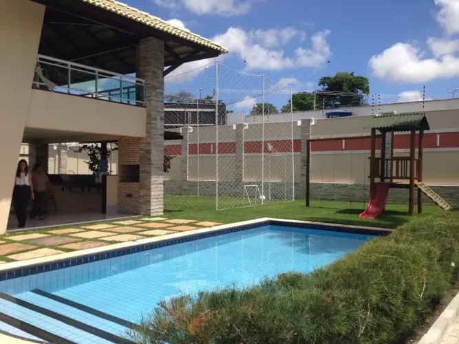 Duplex Vizinho ao Shopping Eusébio